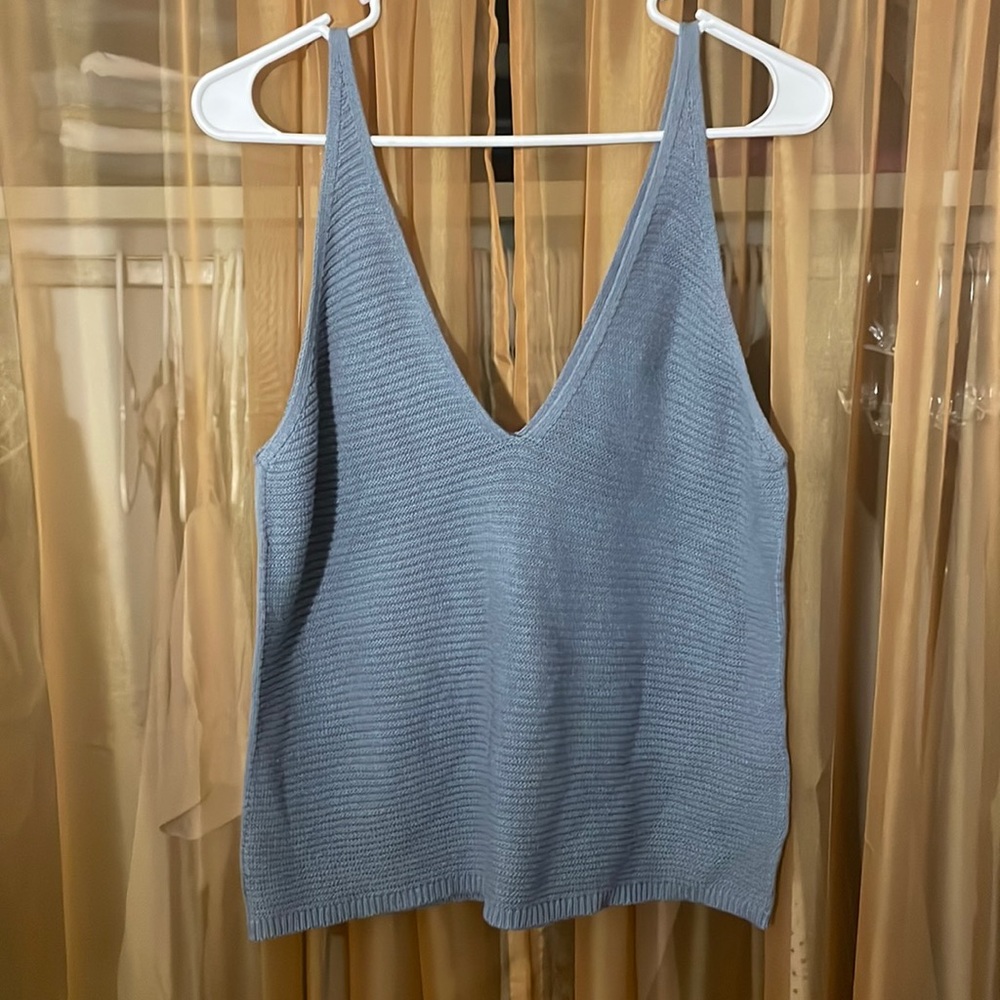 Knit blue tank